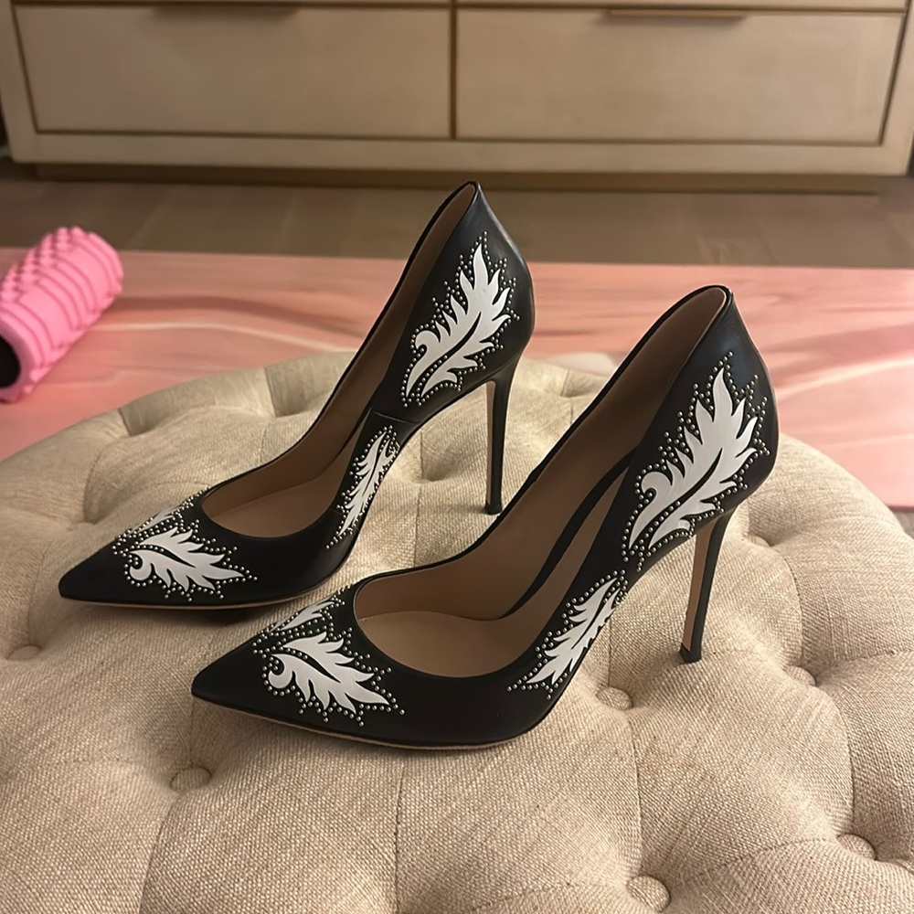 Gianvito Rossi / Black and White / Size 41 / New